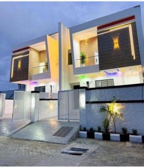Quick Nest Residence